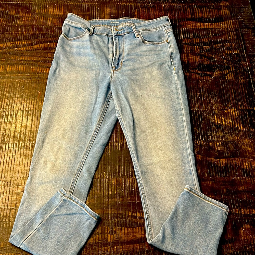 Old Navy high-rise super skinny size 8